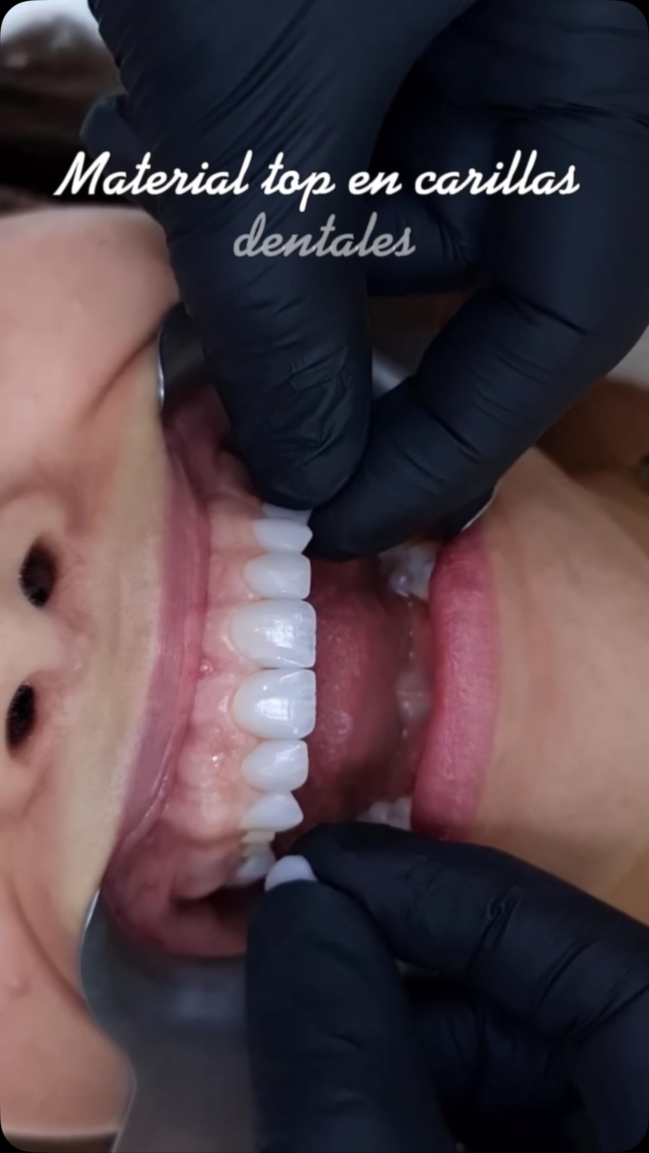 Dental Ciudad Facebook ad: Sedes en Microcentro y Once