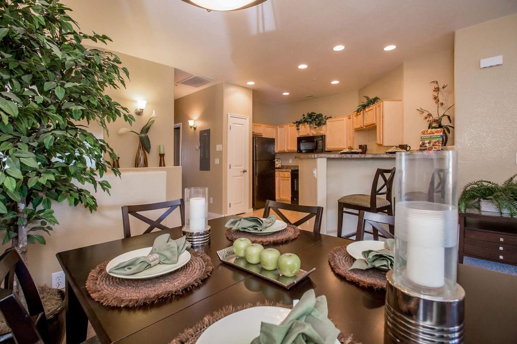 Zillow Facebook ad