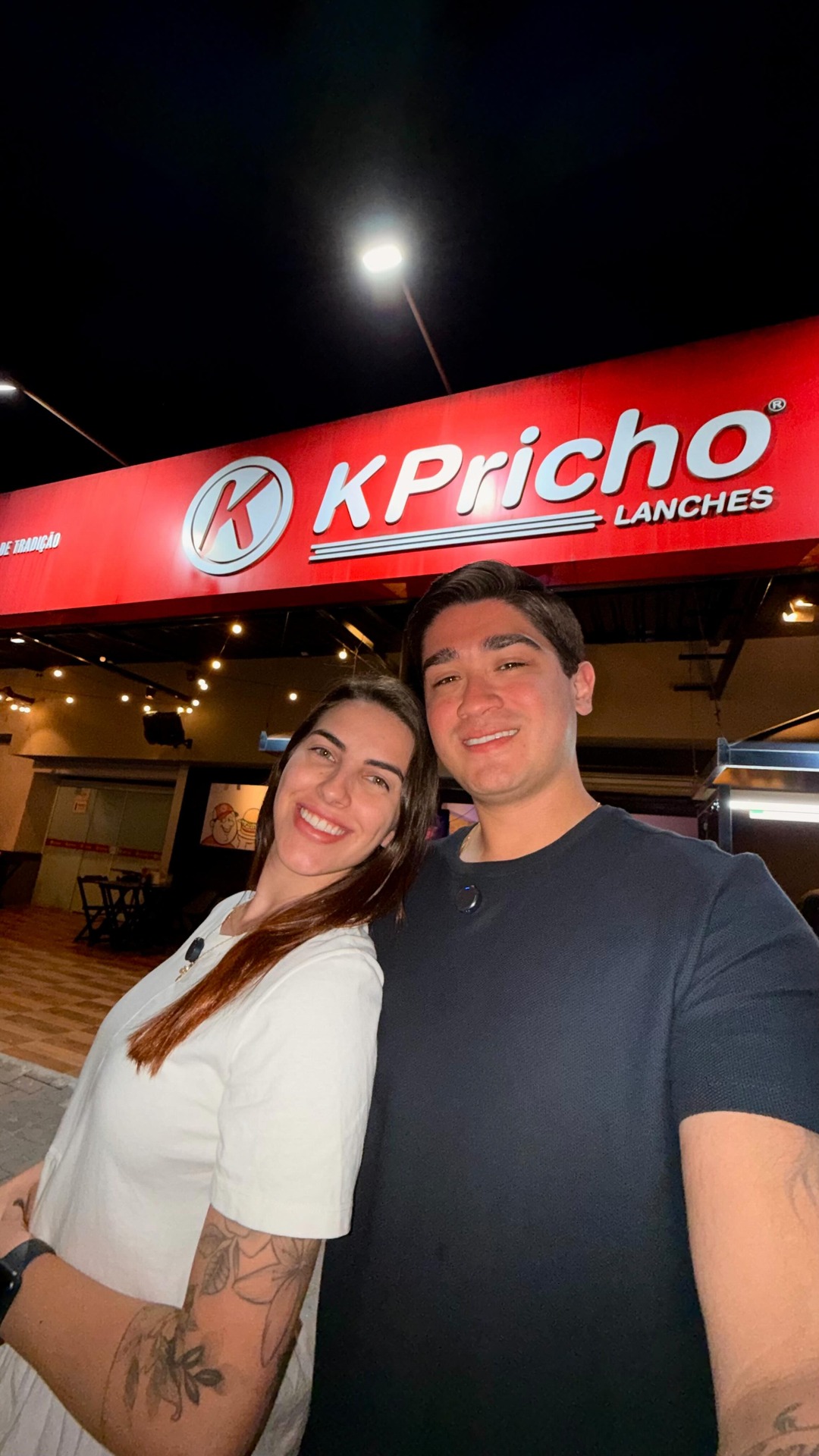O casal de SJC Facebook ad: Se tem uma coisa que a gente ama…