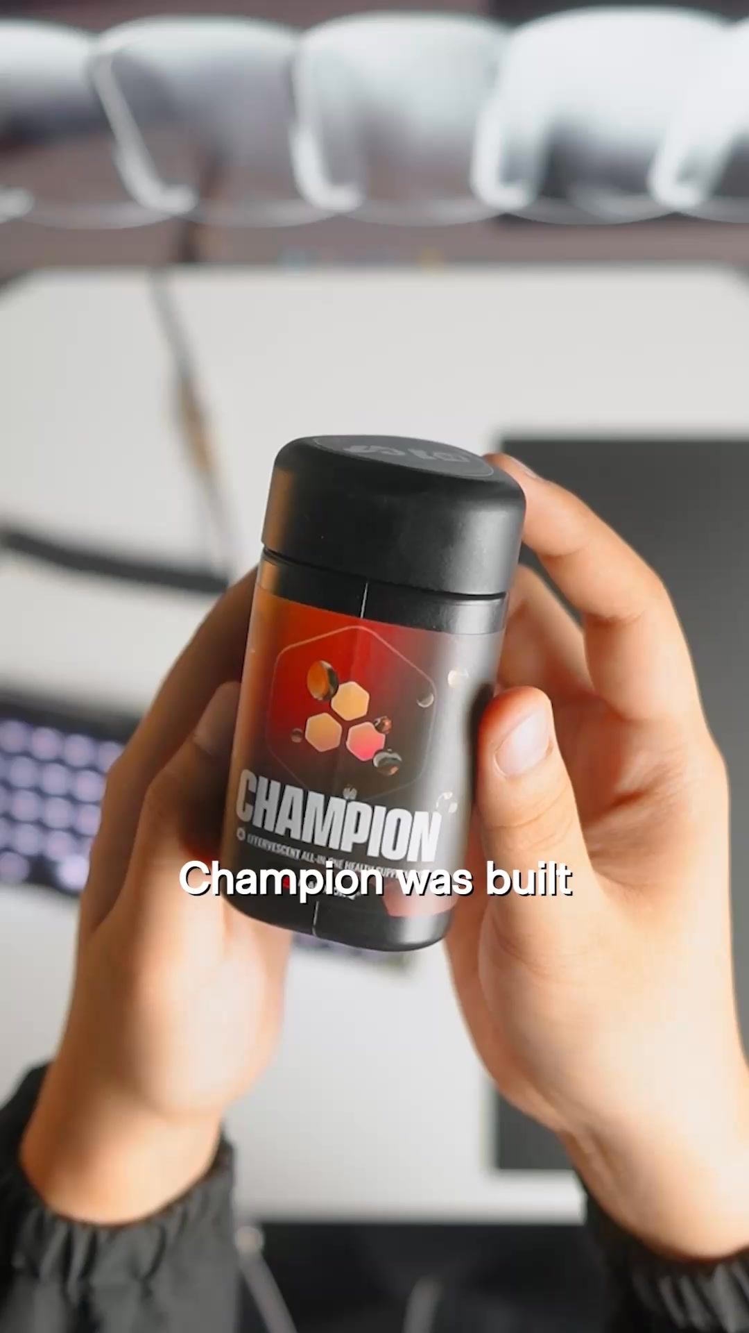 MADMONQ Facebook ad from Jul 30, 2026