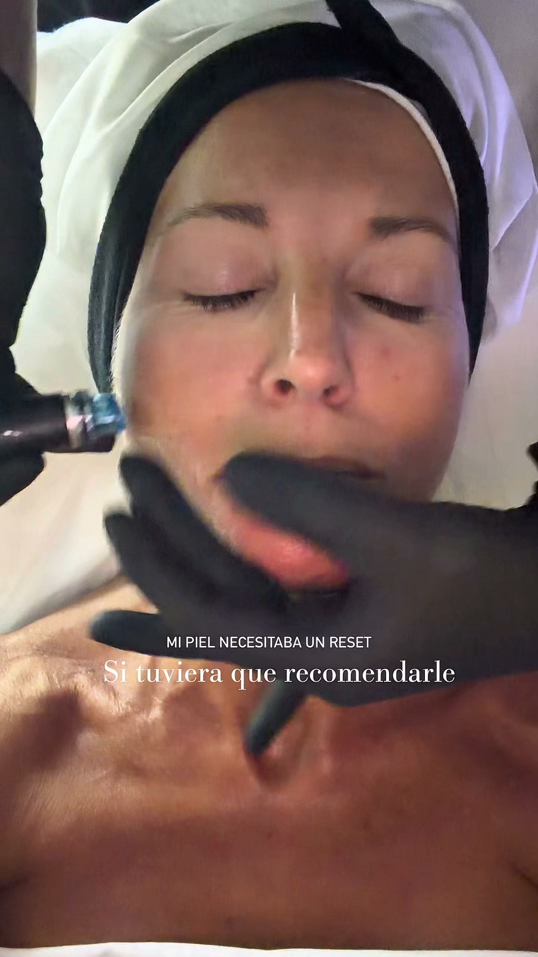 Beldon Beauty Facebook ad: Regala el facial que todos quieren
