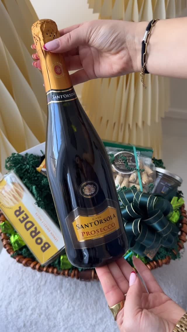 Hampergifts.co.uk Facebook ad: What’s inside a truly special hamper?