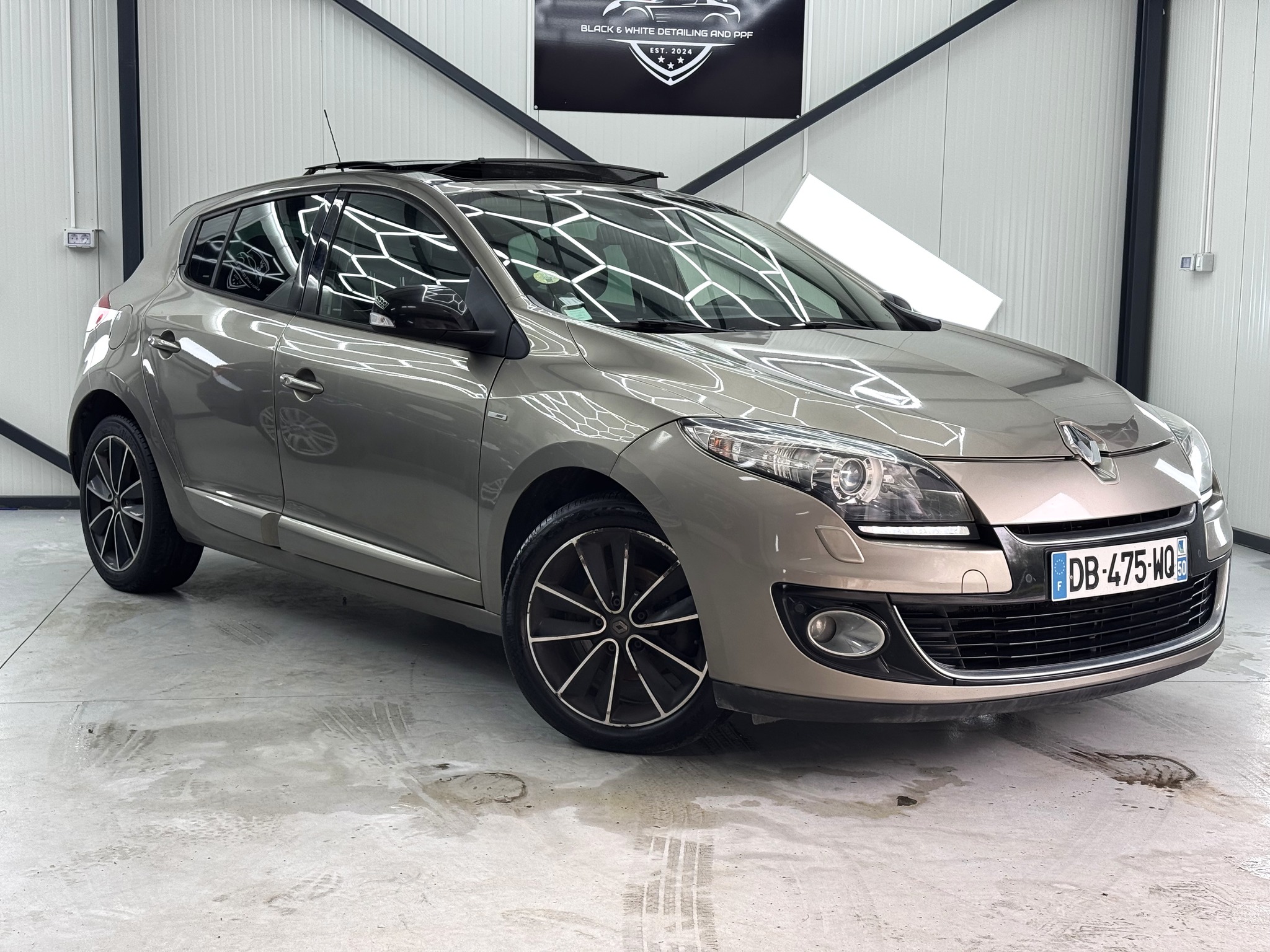 West Cars Auto - Rateautosh.ro Facebook ad