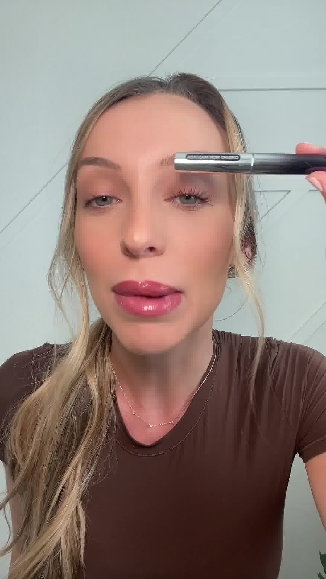 Kristina's Fashion Essentials Facebook ad: Lashes That Last