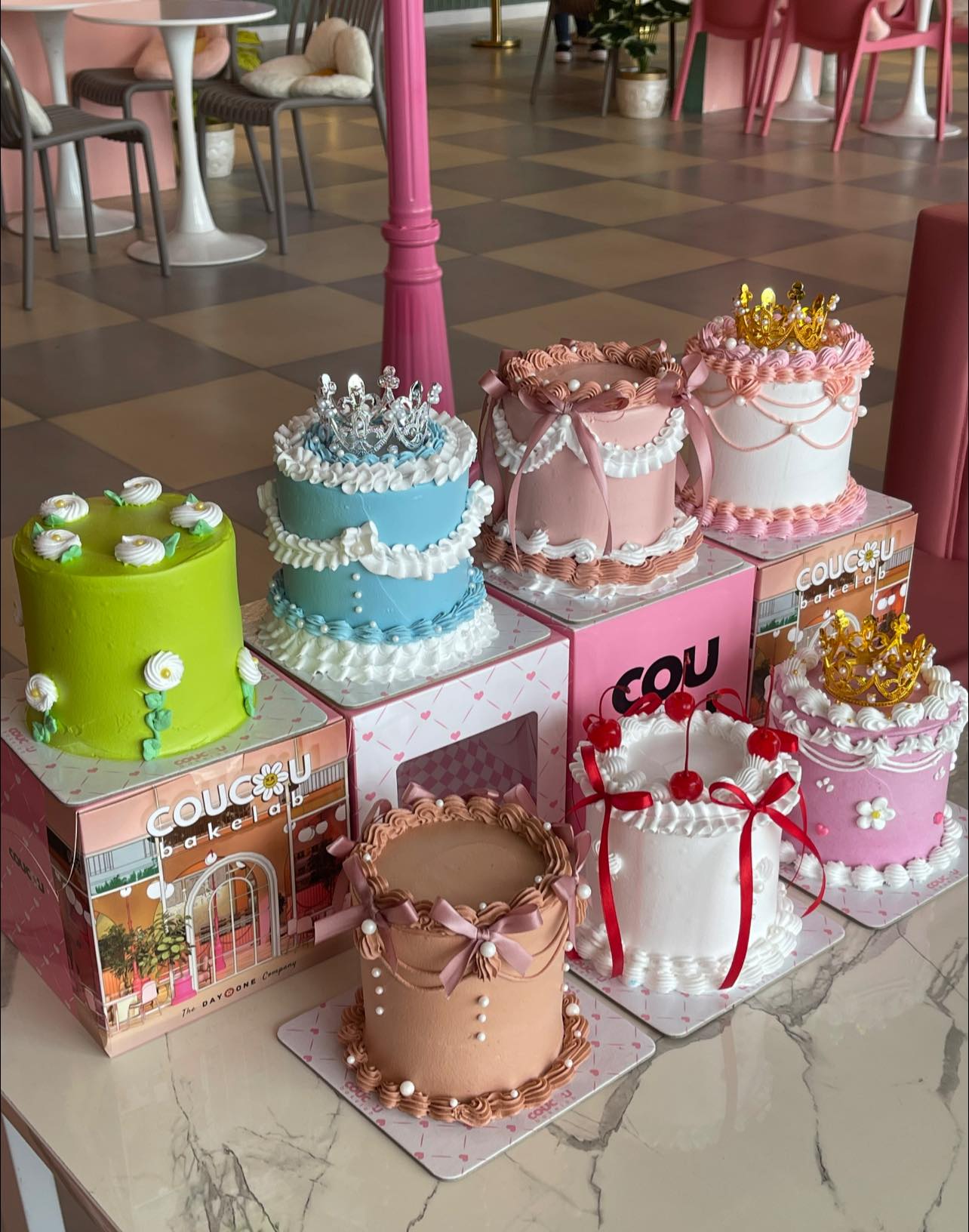 Coucou Bakelab Facebook ad: Such pretty cakes for all occasions