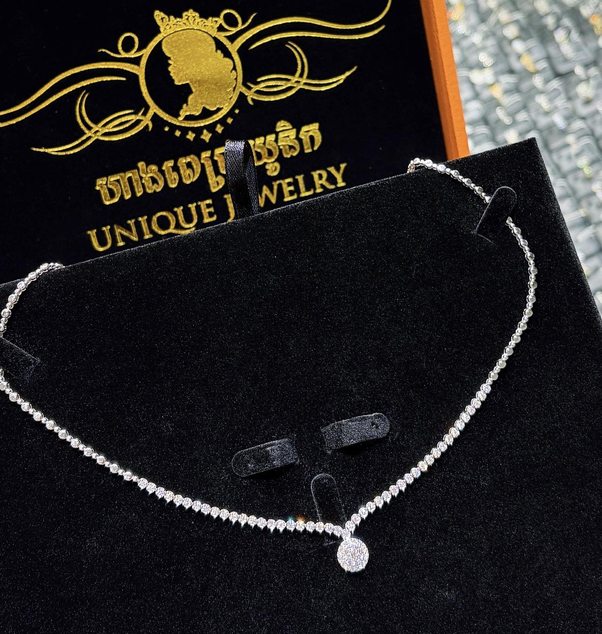 ហាងពេជ្រ យូនិក Unique Jewelry Facebook ad: 3780$ ខាត 300$