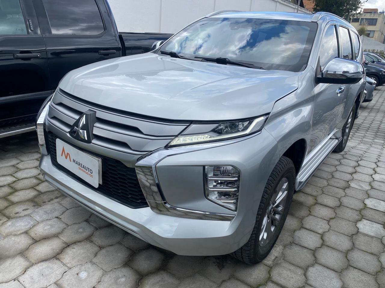 Nohelly López Facebook ad: 2023 MITSUBISHI MONTERO SPORT AC 3,0 5P 4X4 TA BLINDADA