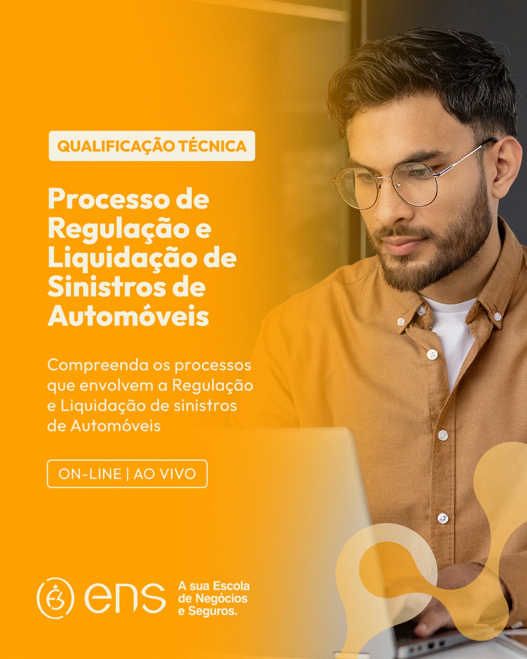 Escola de Negócios e Seguros Facebook ad: Quer dar um upgrade na sua carreira no…