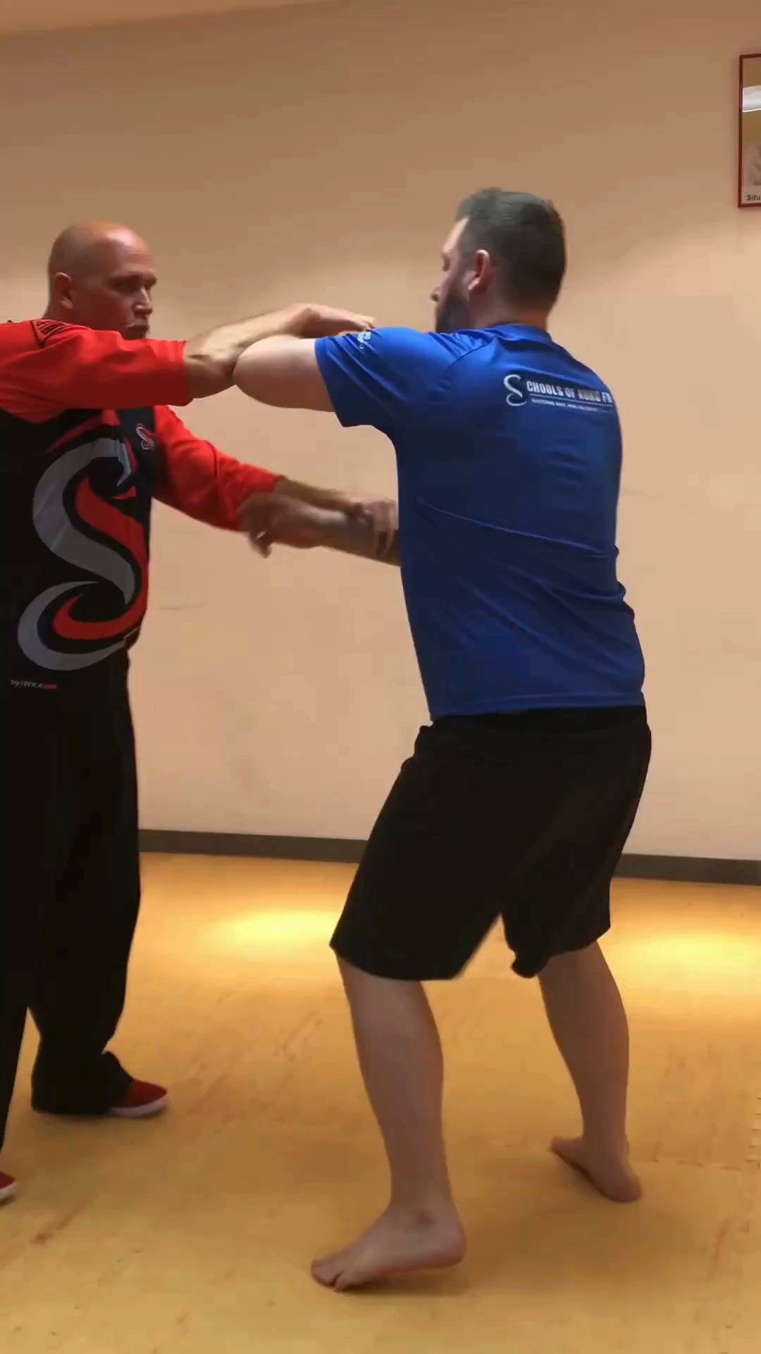 Kung Fu Schule Gänserndorf Facebook ad: Stärker. Beweglicher. Voller Energie