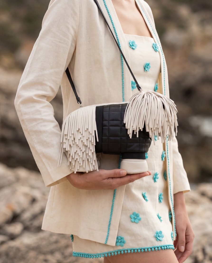 Pine & Drew Facebook ad: Fringe Pup Couture Bag