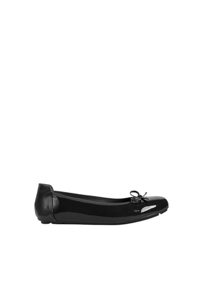 ZALORA Facebook ad