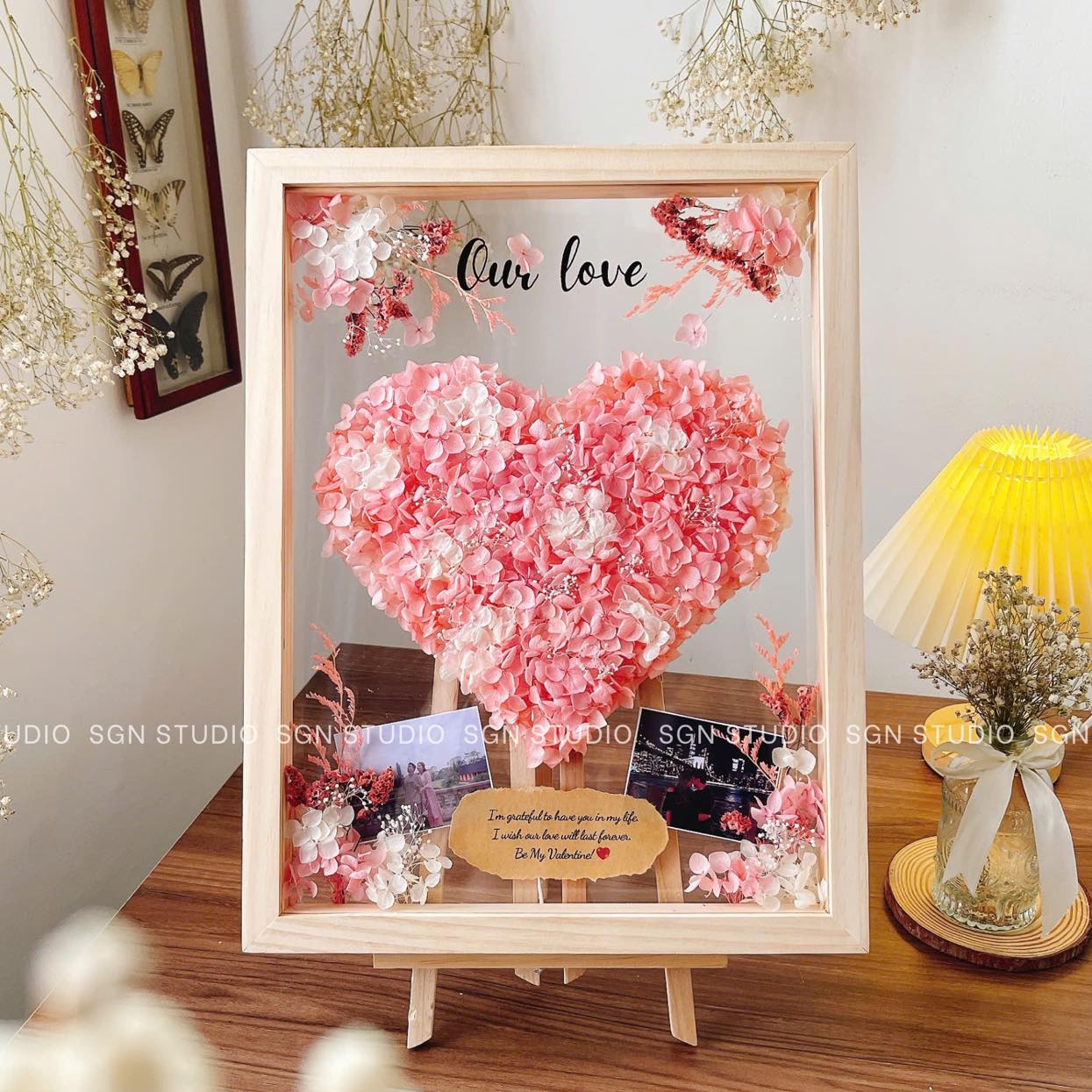 SGN Studio - Xưởng tranh hoa khô hiện đại Facebook ad: 𝑲𝒉𝒖𝒏𝒈 𝑻𝒓𝒂𝒏𝒉 𝑯𝒐𝒂 𝑲𝒉𝒐̂ - 𝑴𝒐́𝒏 𝑸𝒖𝒂̀…