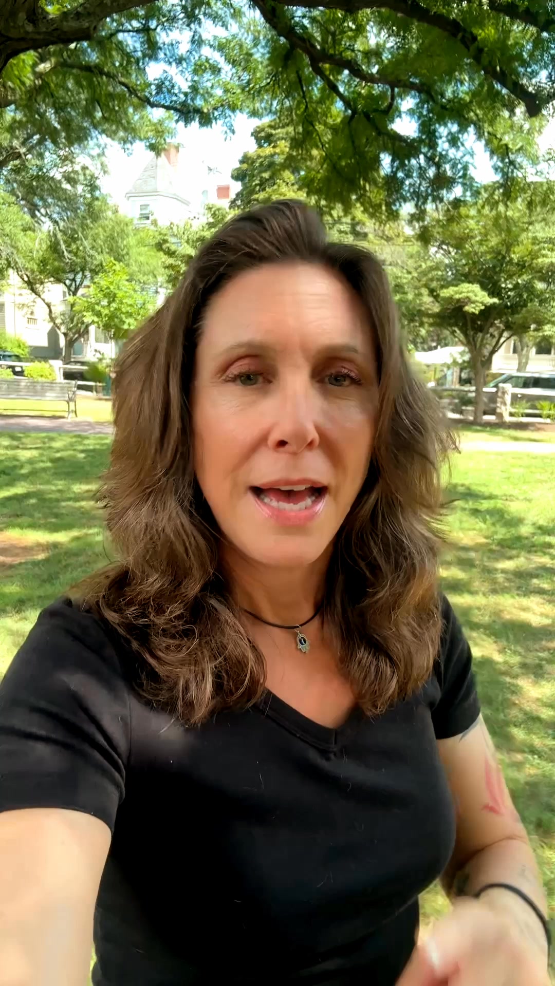 Humby Organics Facebook ad: Shampoo & Conditioner for Thinning Mature Hair