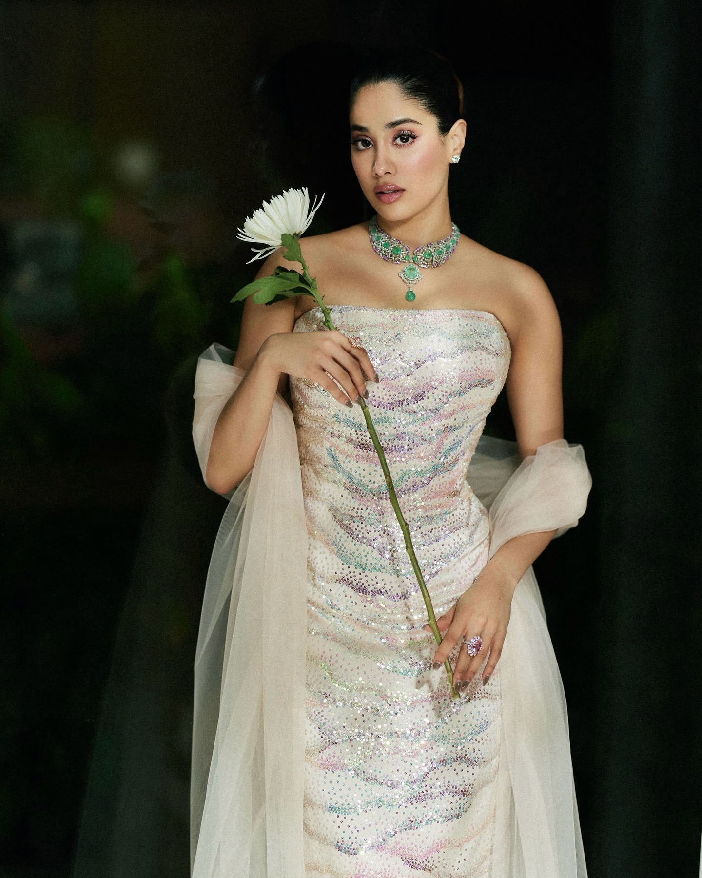 Rahul Mishra Facebook ad: Bollywood actress Janhvi Kapoor @janhvikapoor wears Rahul…