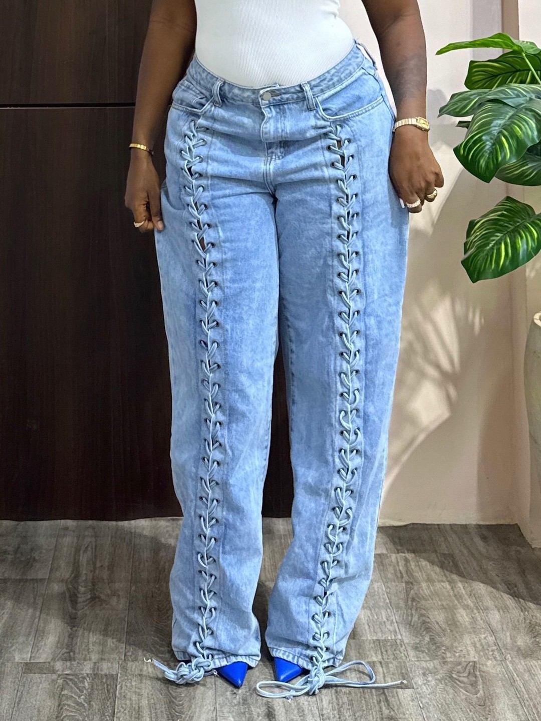 Fashion Nova Curve Facebook ad
