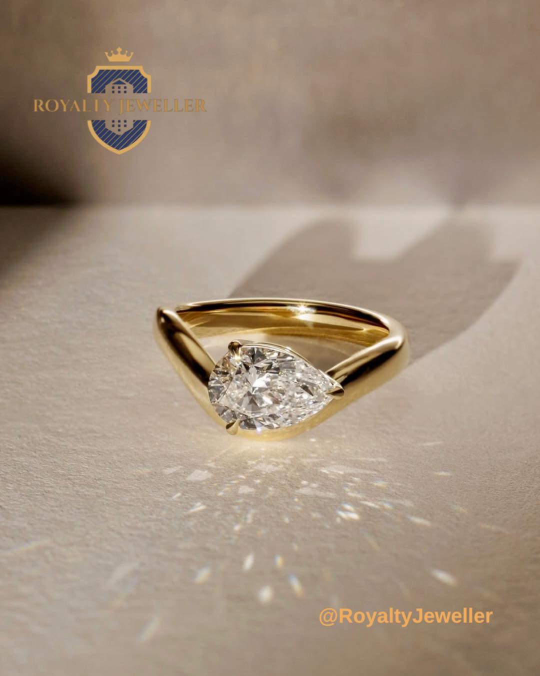 Royalty Jeweller Facebook ad: ๐
๐๐๐๐ ๐๐๐๐ ๐๐๐๐๐!