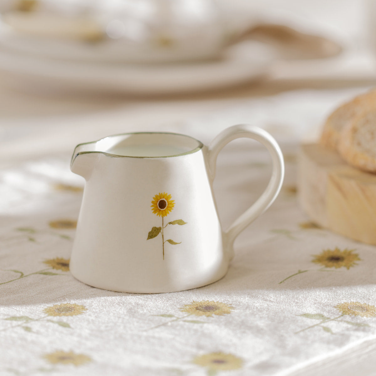 Sophie Allport Facebook ad