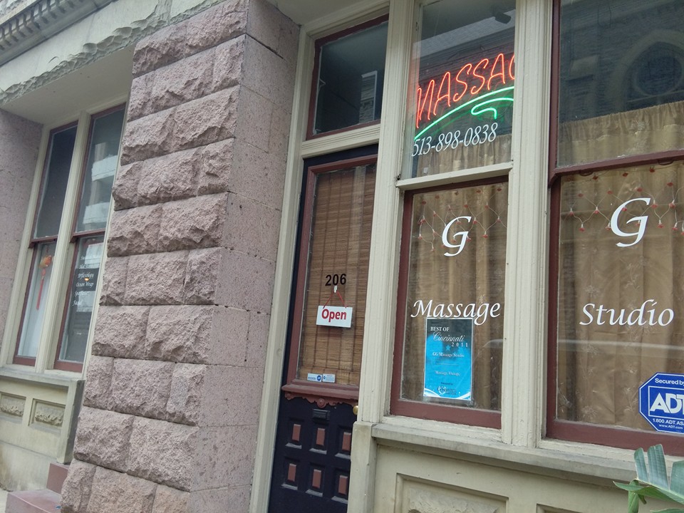 GG Massage and Wellness Facebook ad: Massages (post surgery, pre/after workout,Lipo…