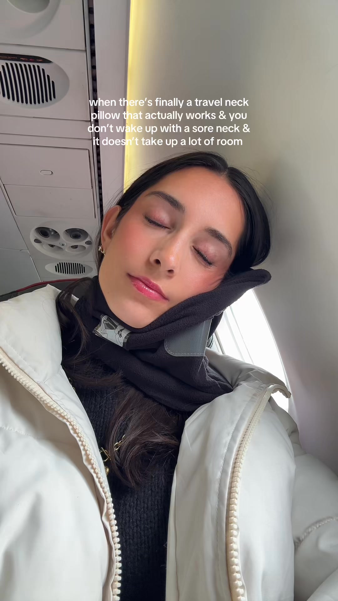 Trtl Facebook ad: The #1 Travel Pillow in 2026