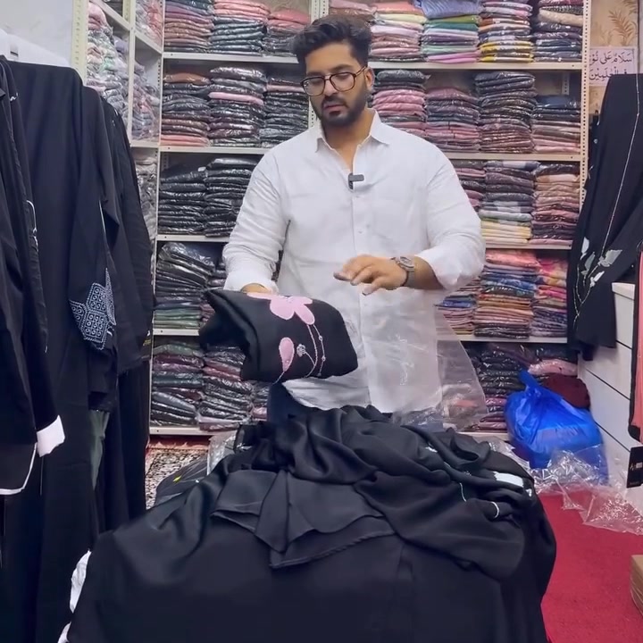 ovais_abaya_collection Facebook ad