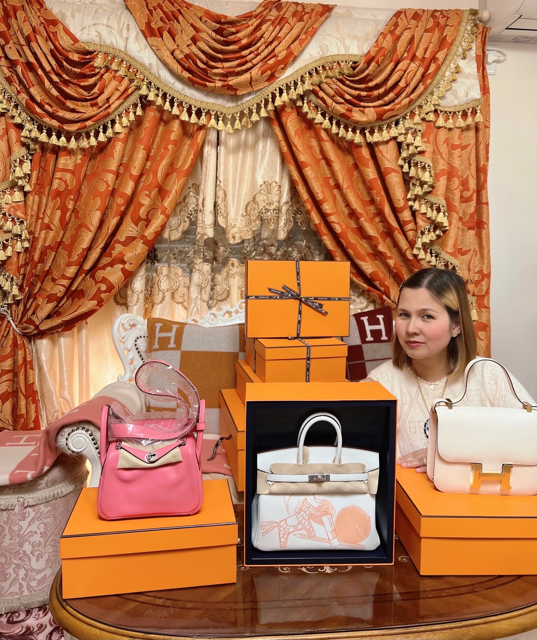 L3C Luxury Brandshop Online Facebook ad: Why Shop With Us?