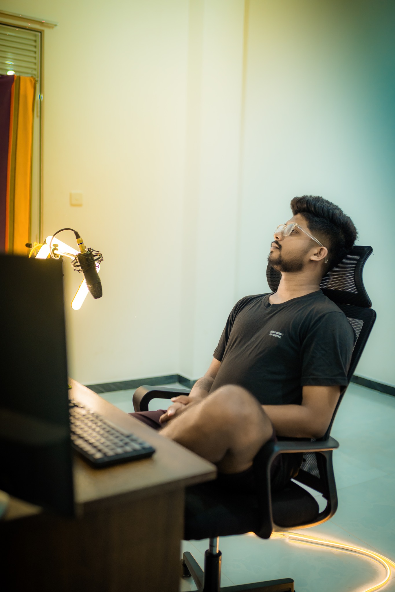 WorkSpace X Facebook ad: Office එකට හරි වැඩකරන තැනට හරි සුපිරි Brand…