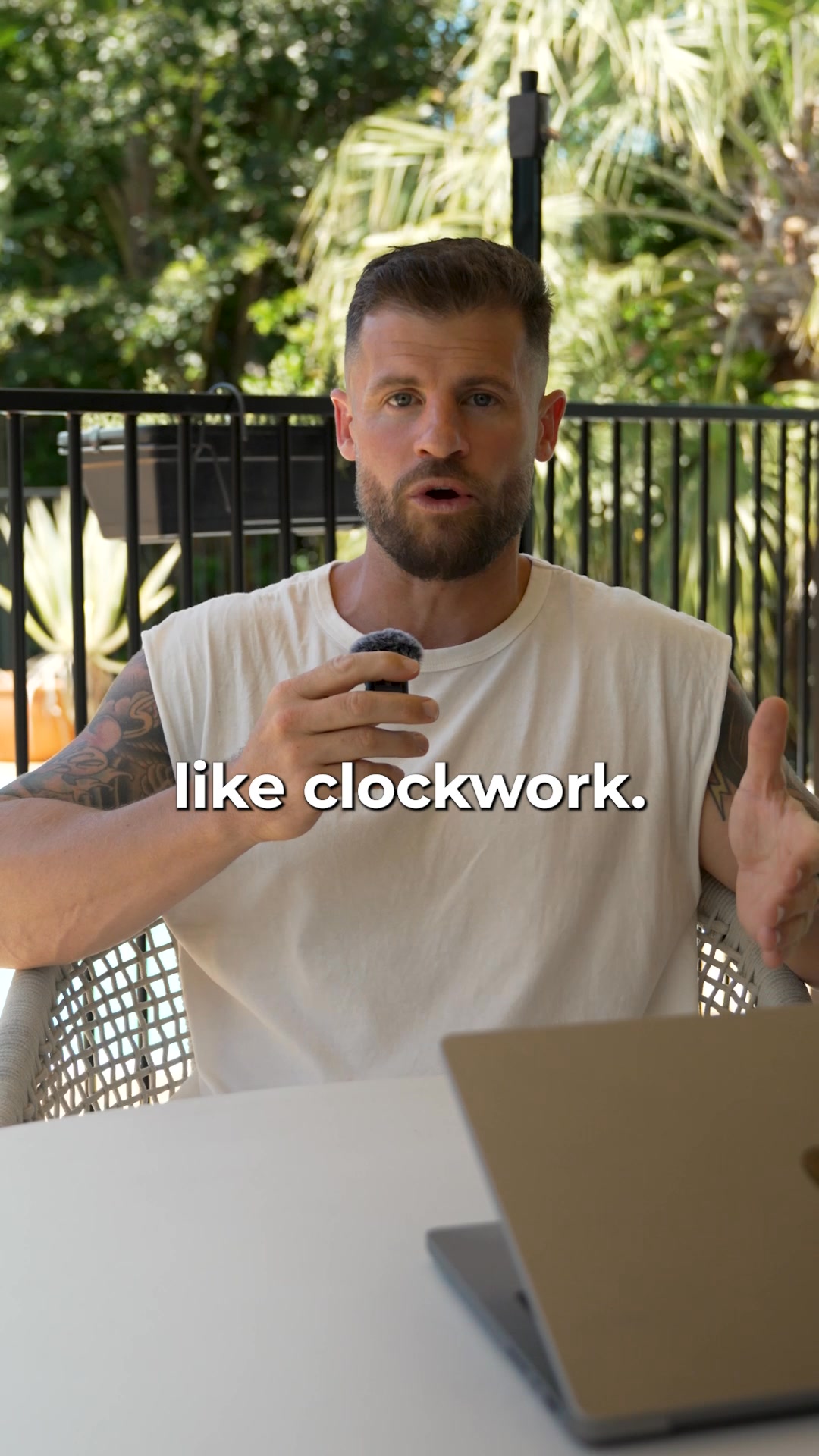 Kris Cochrane Facebook ad: (FREE) The Barefoot Salesperson Quick-Start Program
