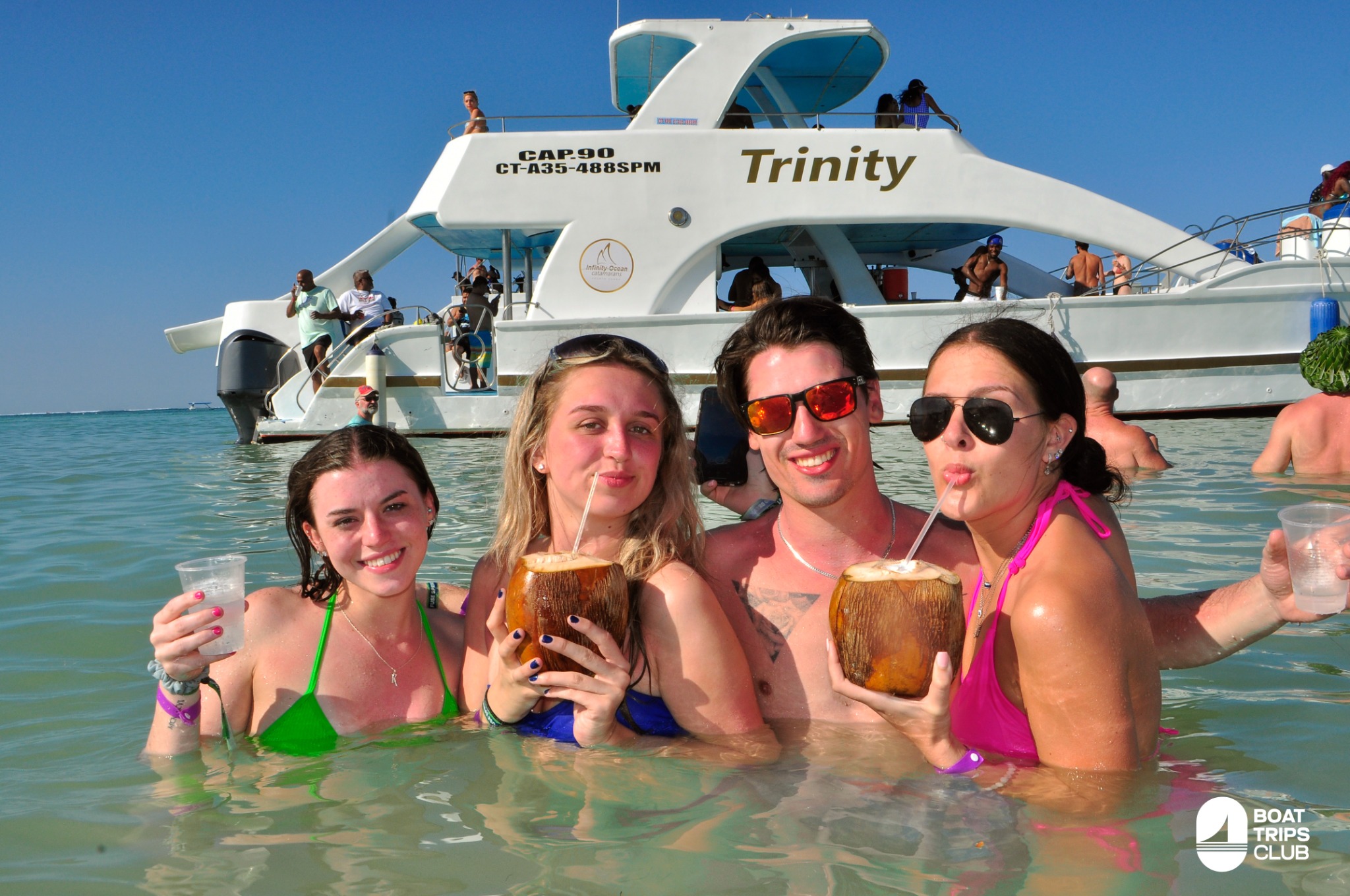 Boat Trips Club Facebook ad: Set sail on the trip of a lifetime