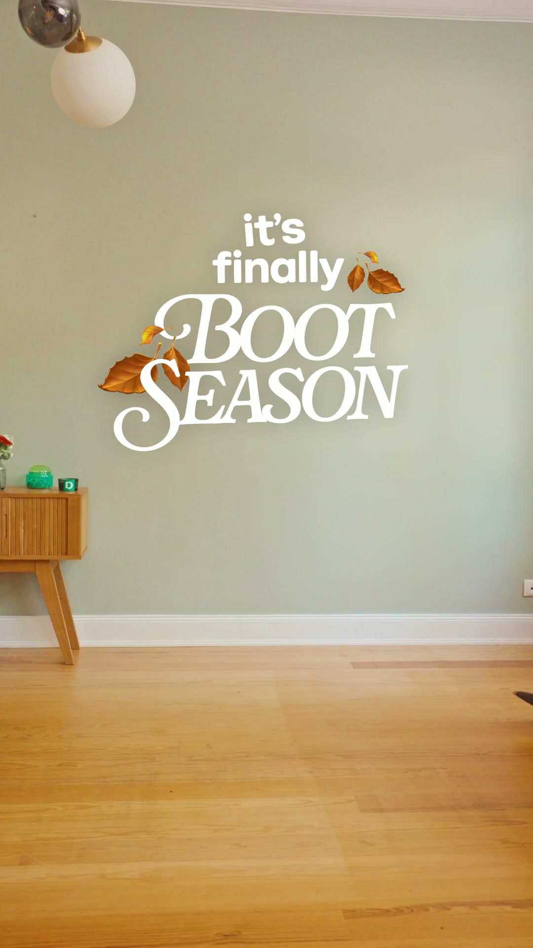 Deichmann Facebook ad: Herbstmodus: aktiviert