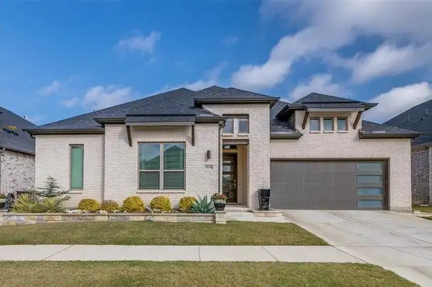 Your North Texas Real Estate Expert Advisor Facebook ad from Dec 5, 2025