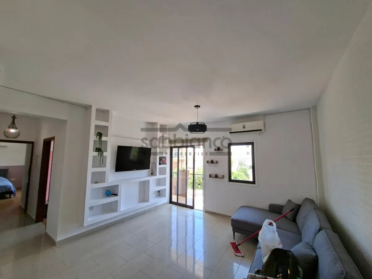 Bazaraki.com Cyprus Facebook ad