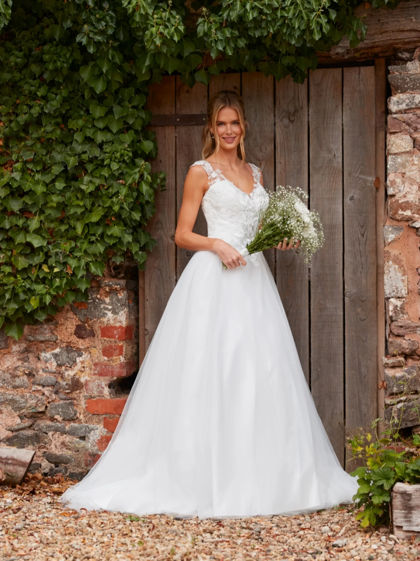 The Bridal Lounge Facebook ad
