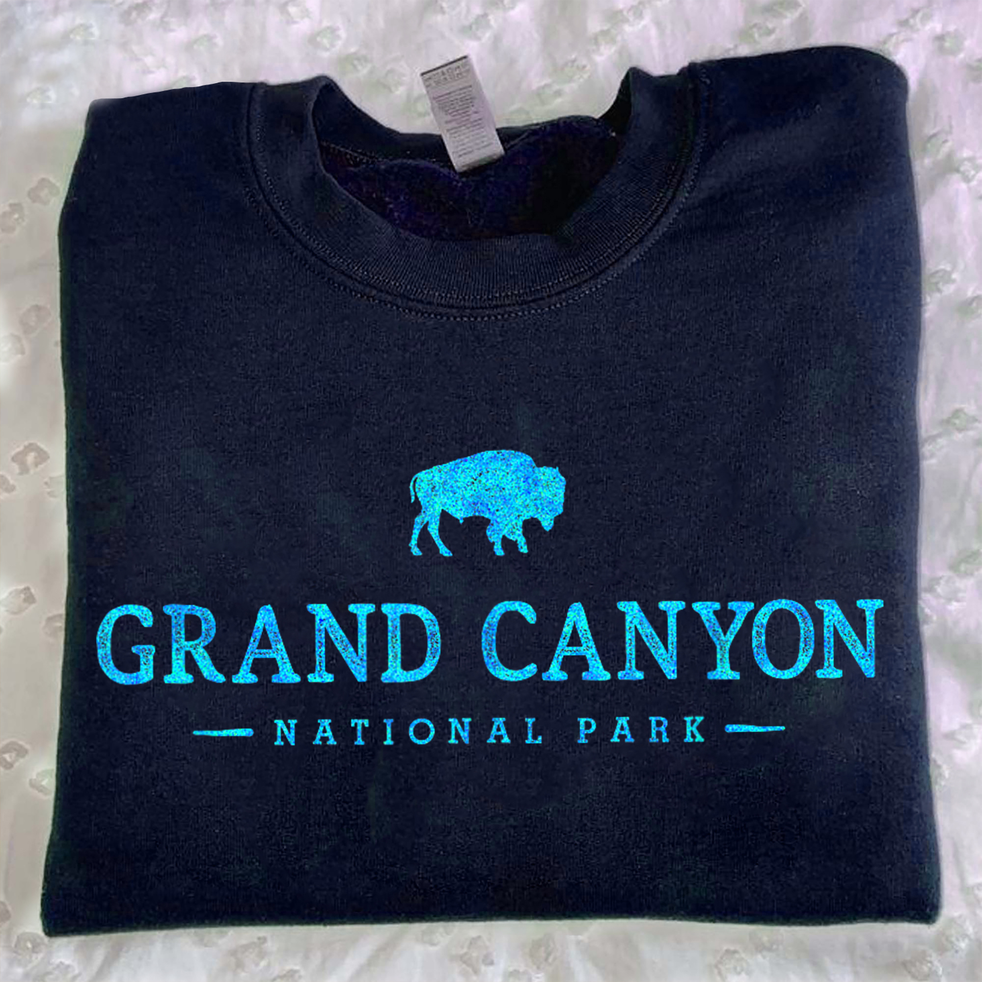 National Parks Heritage Wear Facebook ad: 𝐆𝐑𝐀𝐍𝐃 𝐂𝐀𝐍𝐘𝐎𝐍