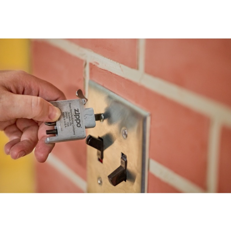Zippo Facebook ad