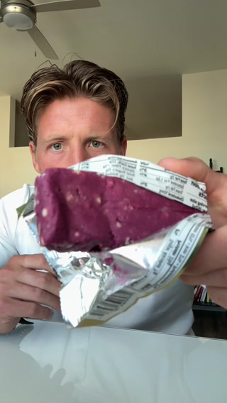 David Protein Facebook ad: 28g Protein. 150 Calories. 0g Sugar.