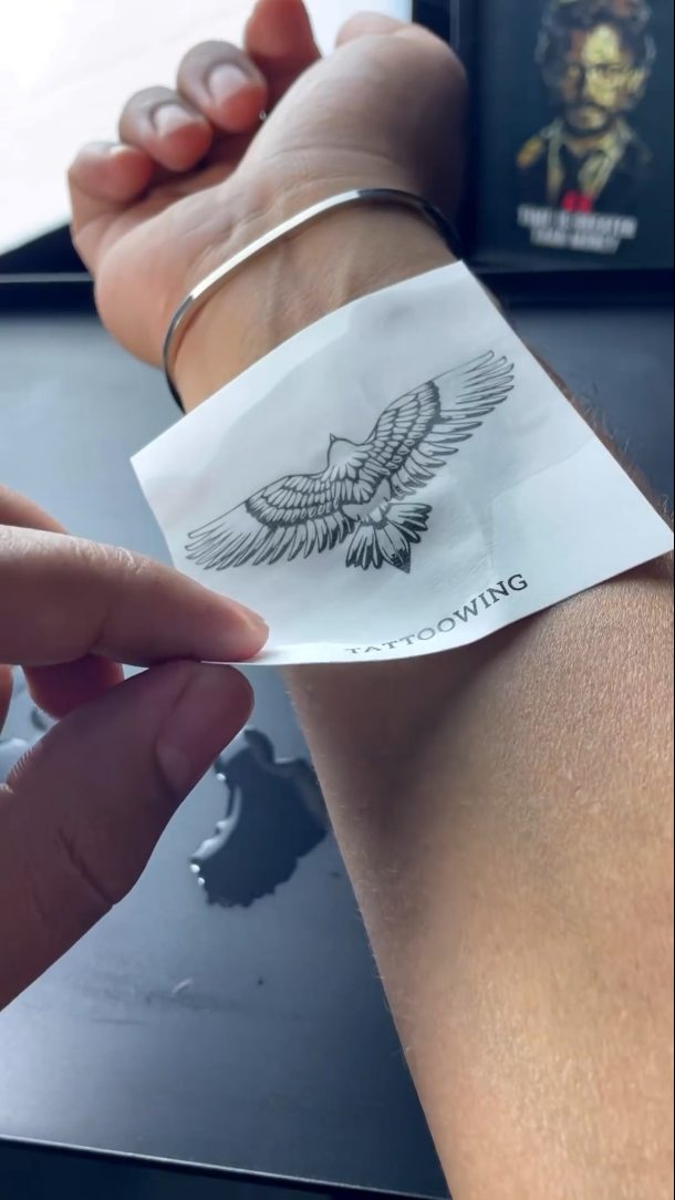 Loco Tattoos Facebook ad: تلقاو كامل ليمودال المتوفرين في صفحتنا على الانستغرام
