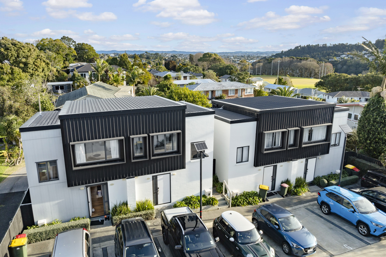 Barfoot & Thompson Northcote Facebook ad: 1/36 Kaipatiki Road Glenfield