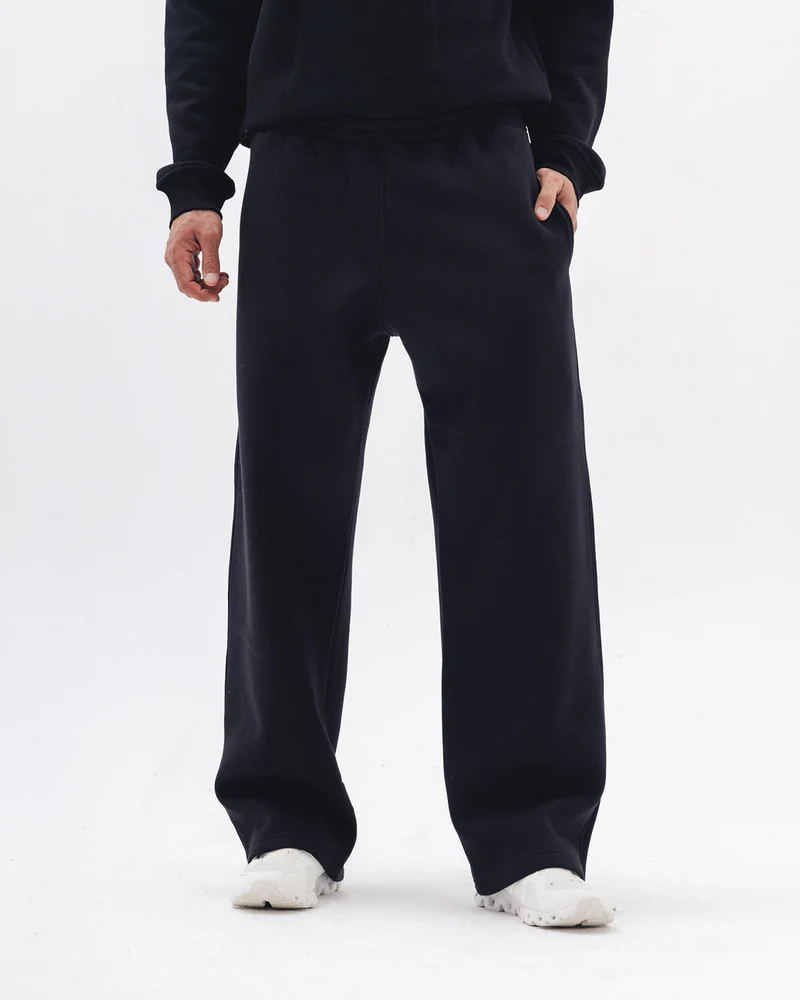 Blanksandco Facebook ad: Your New Favorite Sweatpants