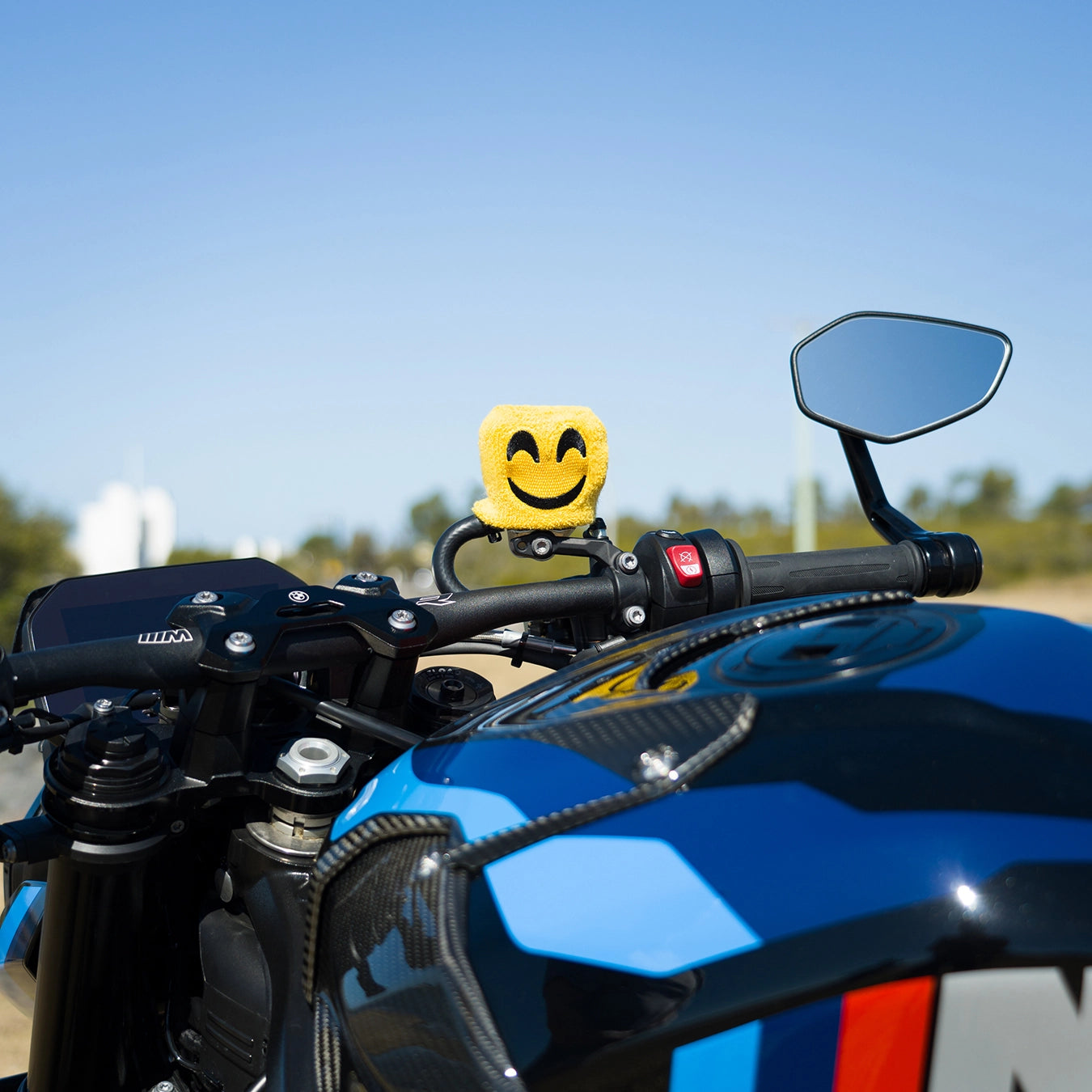 MotoLoot Facebook ad