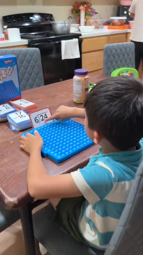 Australian Kids Facebook ad: #1 Math Game