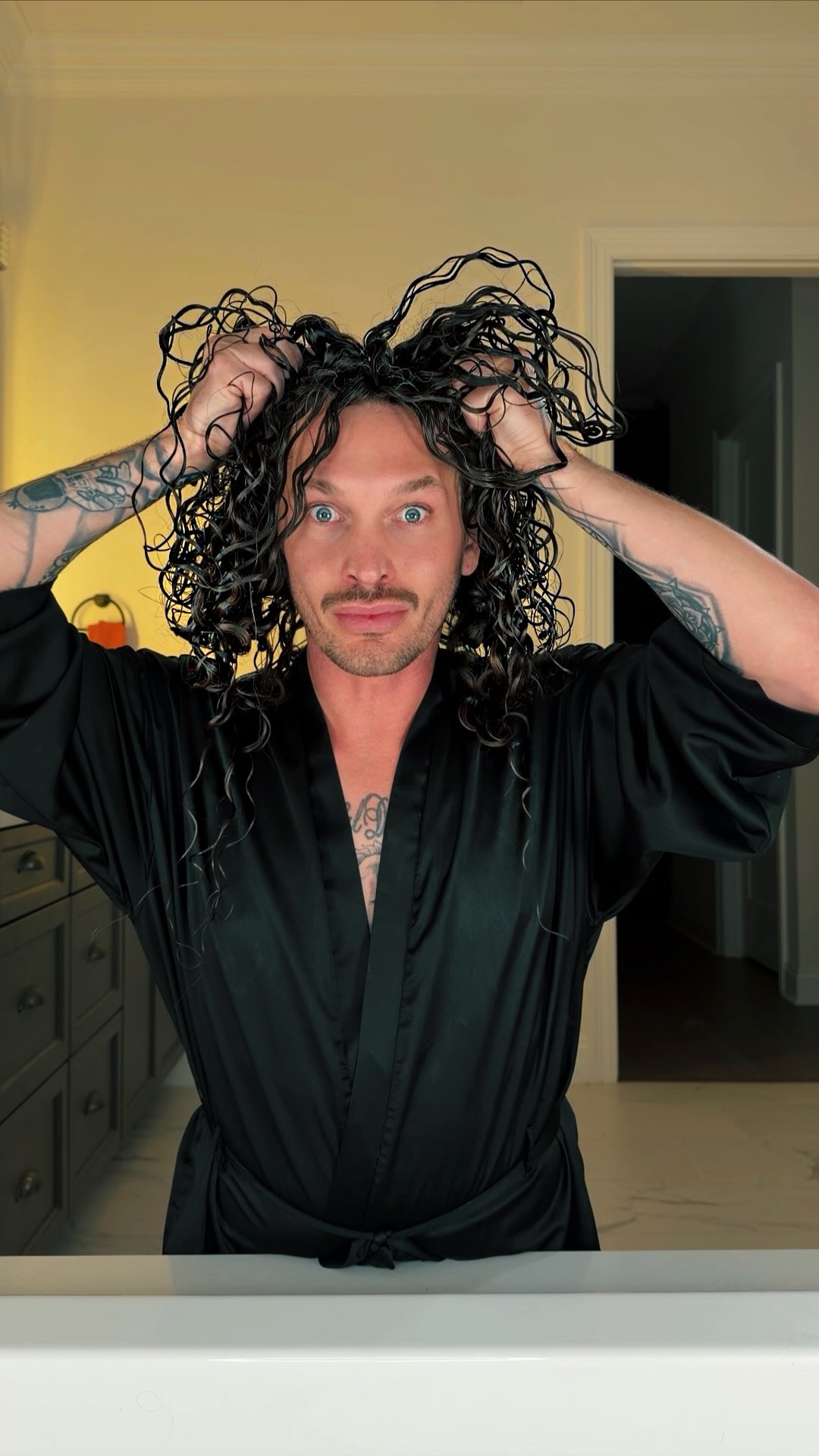 Marc Anthony Hair Care Facebook ad: SOUND ON ASMR!