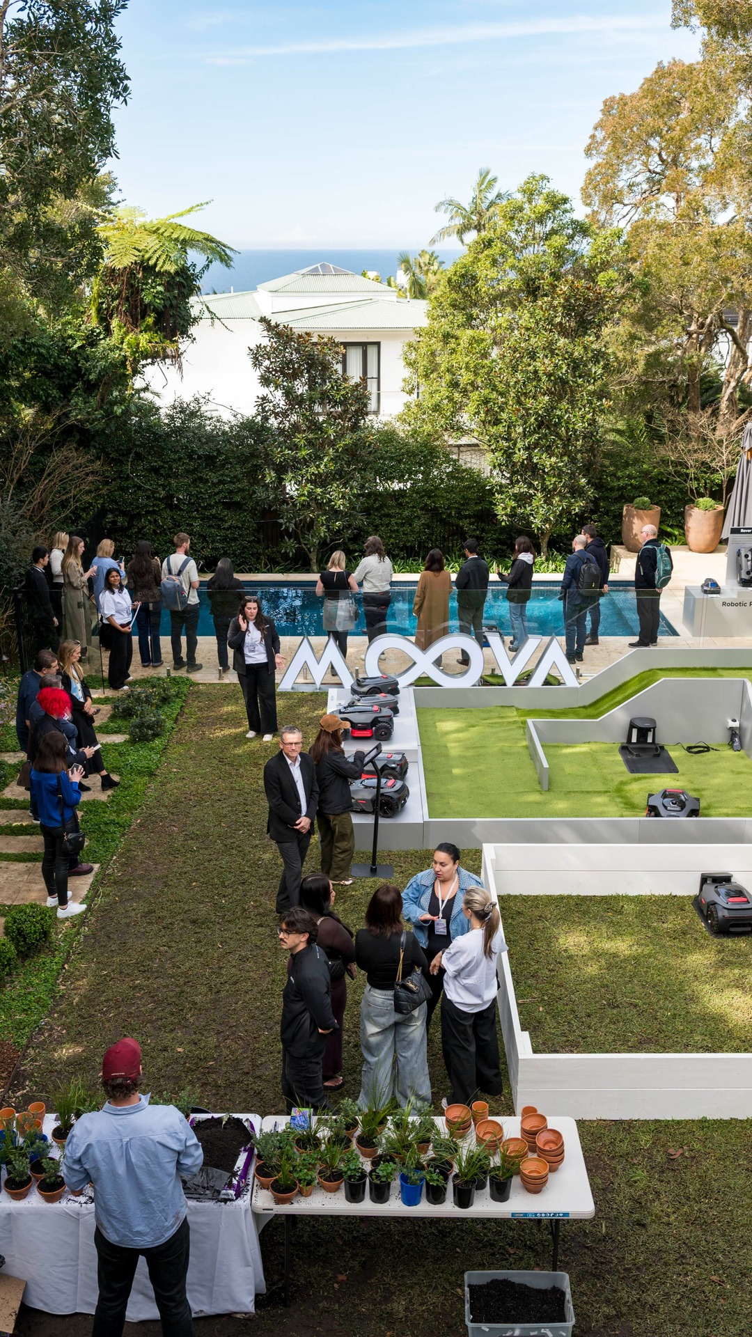 Mova ANZ Facebook ad: Smart Living, Inside and Out.
