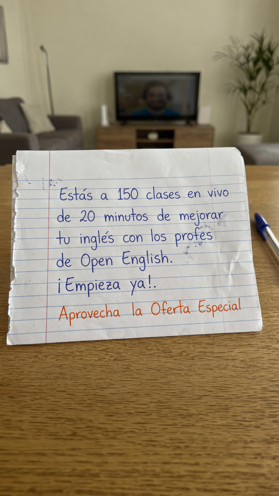 Open English Facebook ad: Aprende inglés