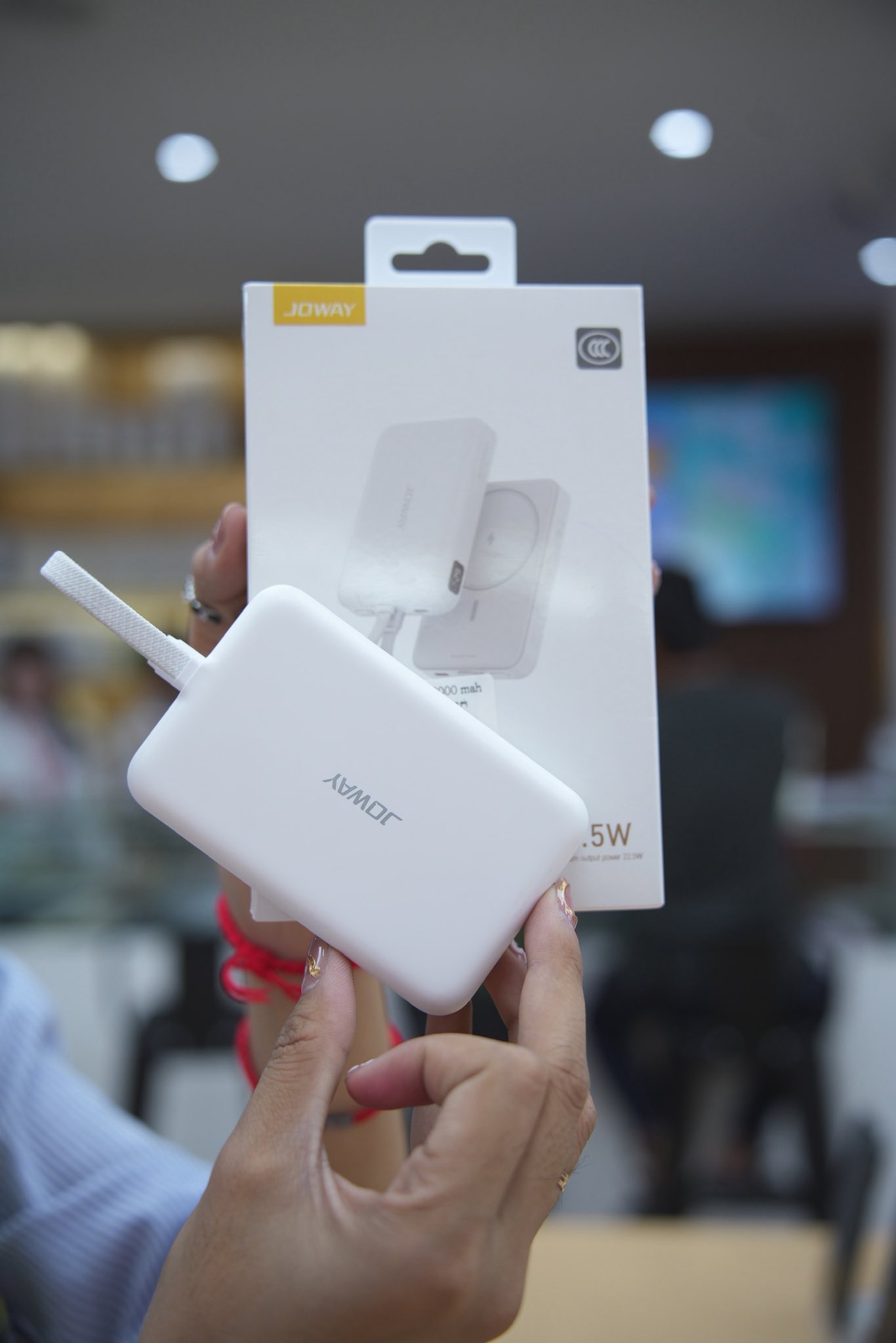 គ្នាយើង Accessories Facebook ad: Power Bank JOWAY �មានច្រើនជម្រើស សម្រាប់បងៗជ្រើសរើស…