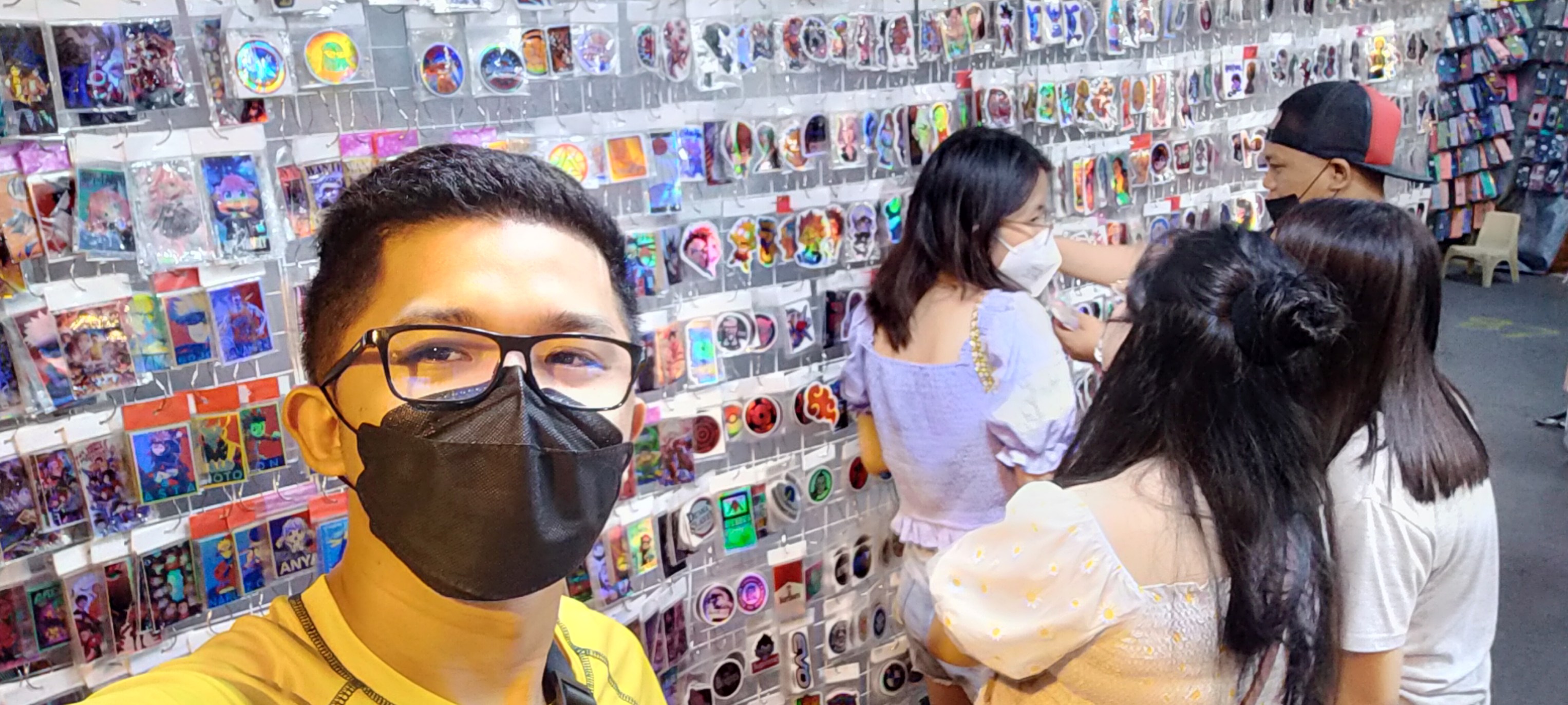 Davao Sticker Custom Facebook ad: Mula ₱9 na Sticker Hanggang Milyon-Milyong Pisong Benta.