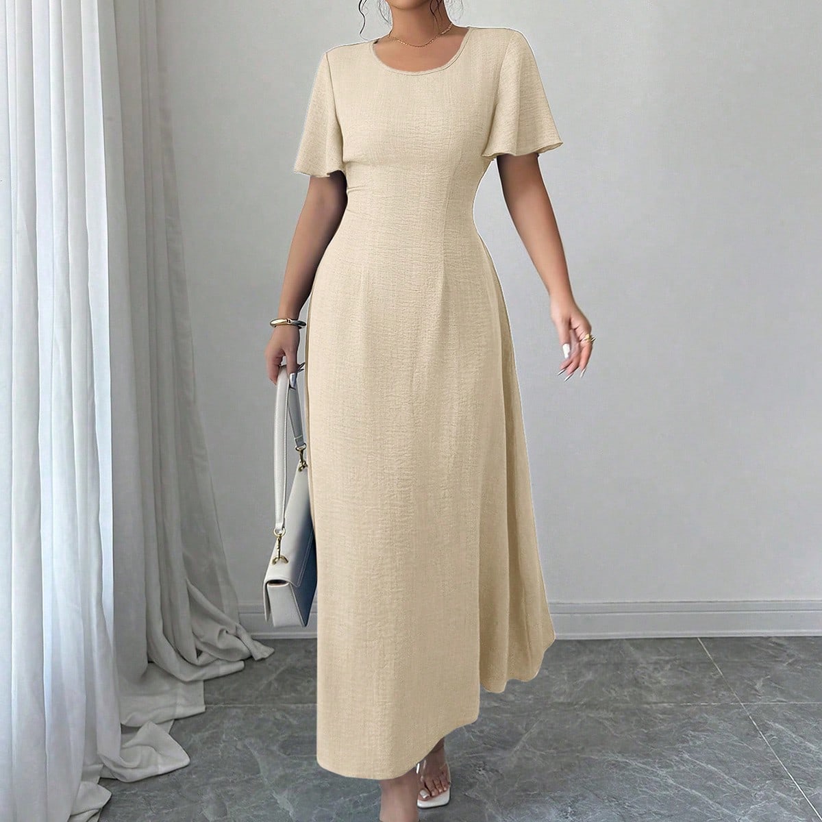 SHEIN Facebook ad: Become a fashionista!