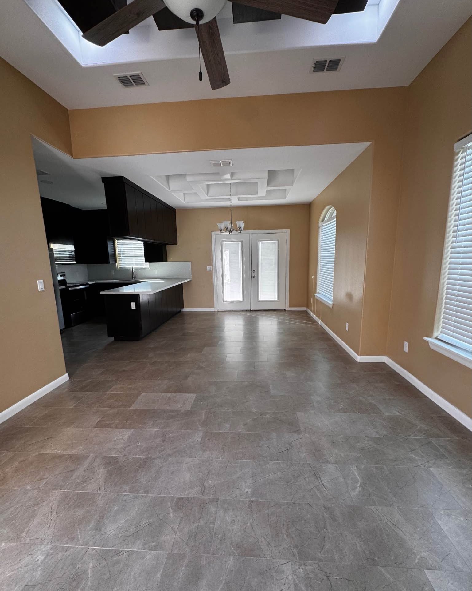 Evelia Rodriguez Facebook ad: 3 Beds 2 Baths Apartment
