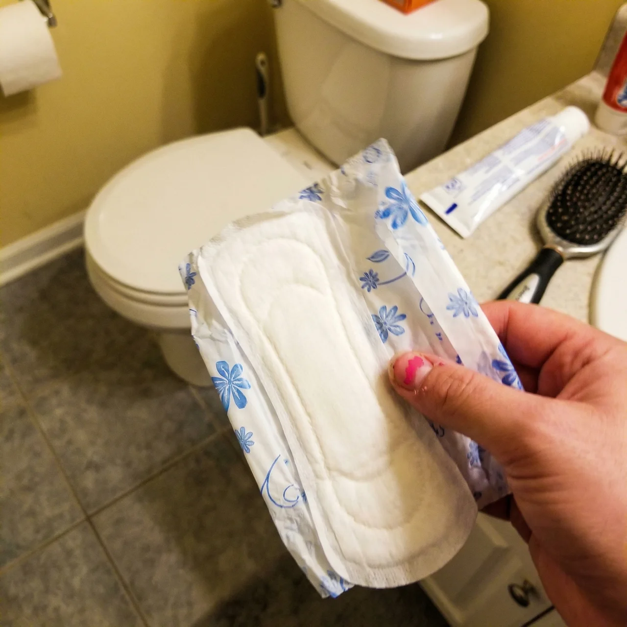 Women's Wellness Digest - Health & Comfort Journal Facebook ad: Must Read If You Still Use Disposable Pads