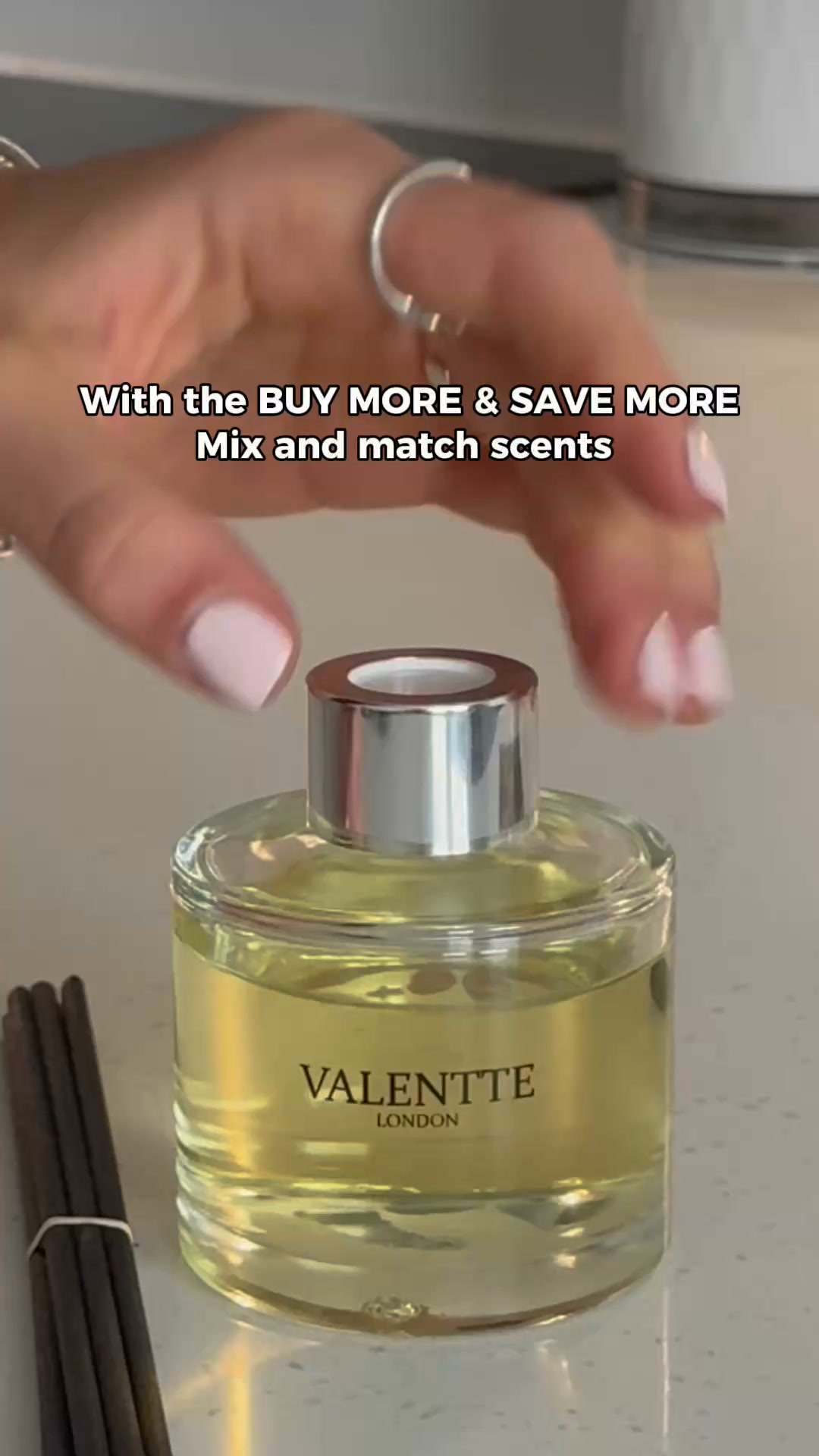 _sheisgreta Facebook ad: The Home Fragrance Everyone Compliments.