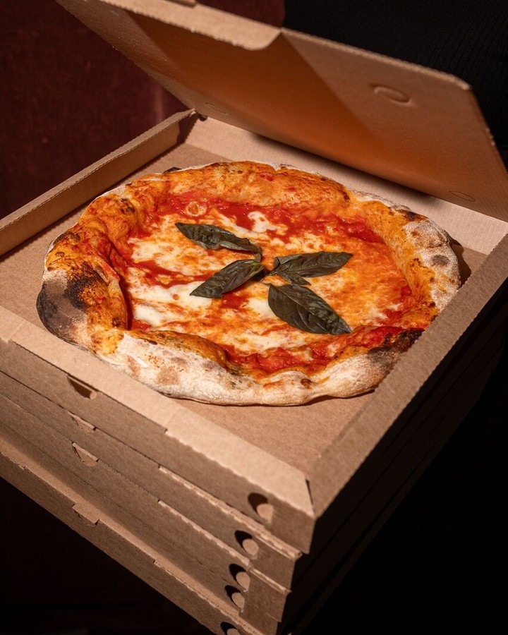 Soulfood, Pizza Pane Vino Facebook ad: Pizza ist der Duft, der aus dem Ofen…